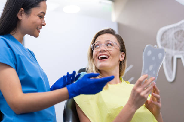 Best Veneers and Lumineers  in Minneapolis, MN